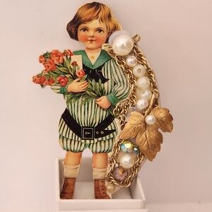 #2531, VTG VICTORIAN SCRAP ASSEMBLAGE BROOCH, 3"IN